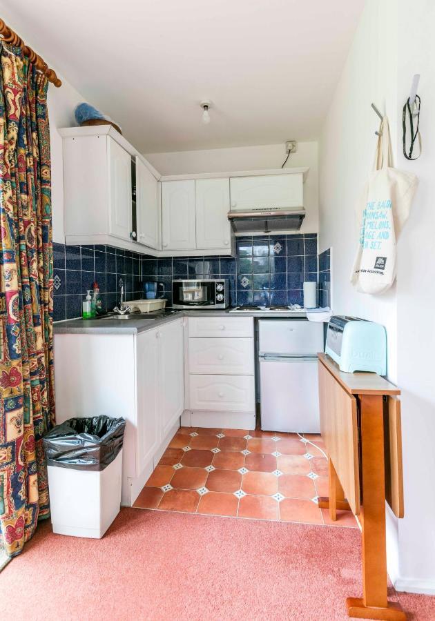 Apartamento Pass The Keys Cosy & Bright Studio With Garden View Free Parking Cambridge  Exterior foto